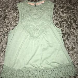 GREEN LACE TANK